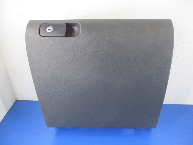 фото №1, Golf 5 v plus бардачок з панелі панель приладів ручка бардачок