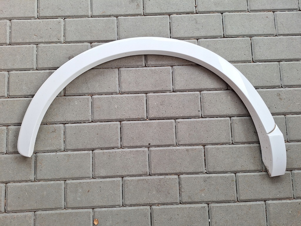 фото №1, Молдинг крыла левый задняя audi q3 8u