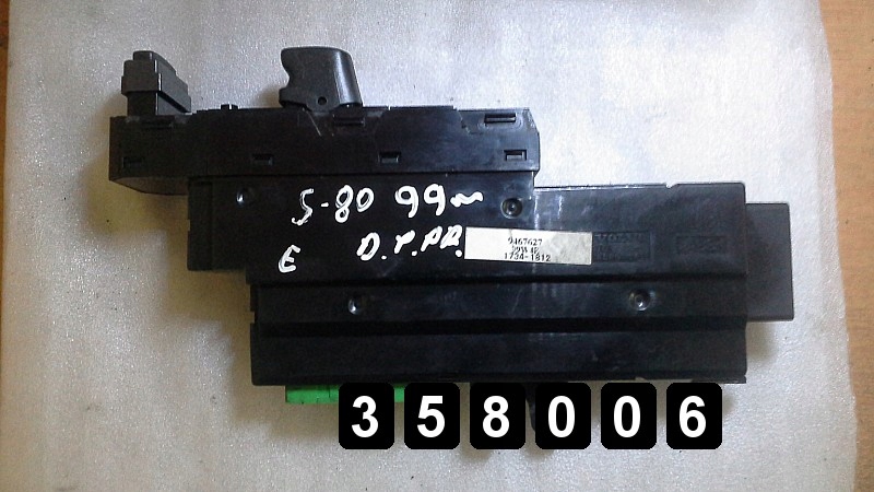 Купити 1999 volvo s80 перемикач 9467627