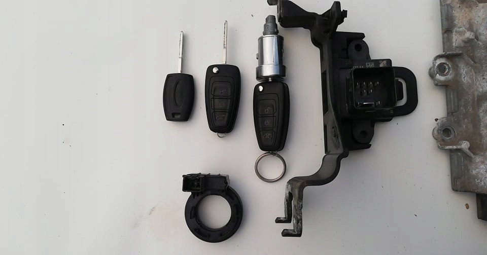 фото №9, Модуль комфорта коробка предохранителей bsm custom transit mk8 2.0 tdci do 19r