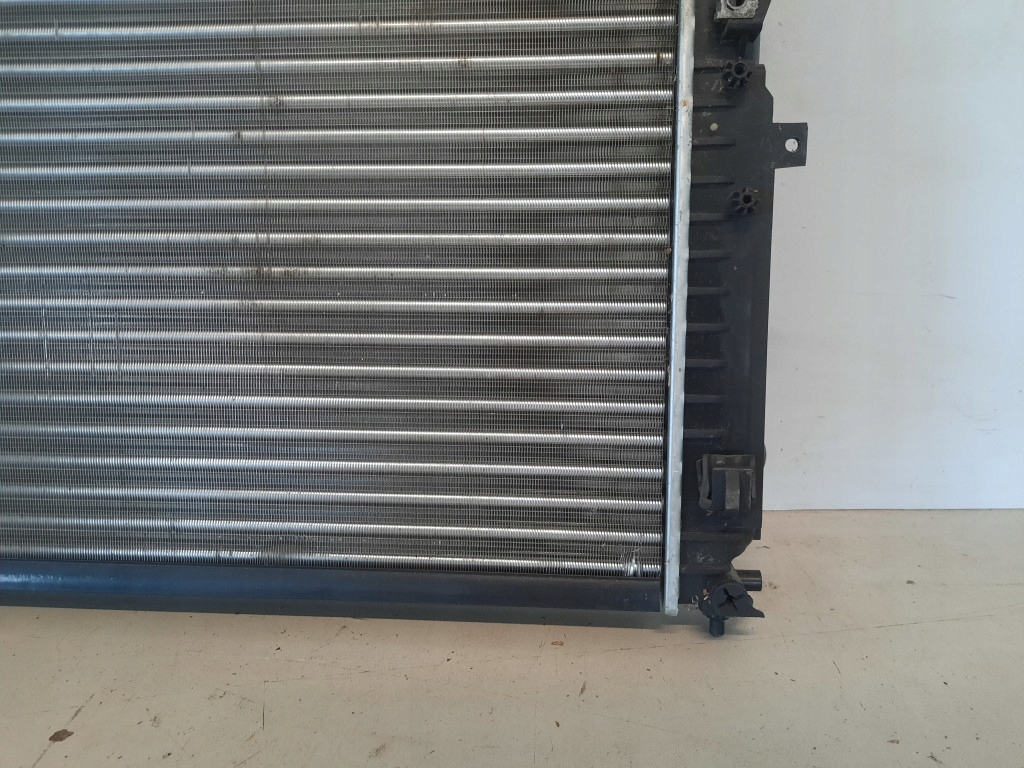 Audi a4 b5 2.5 disel 94-01 радиатор воды двигателя ac269011 Доставка