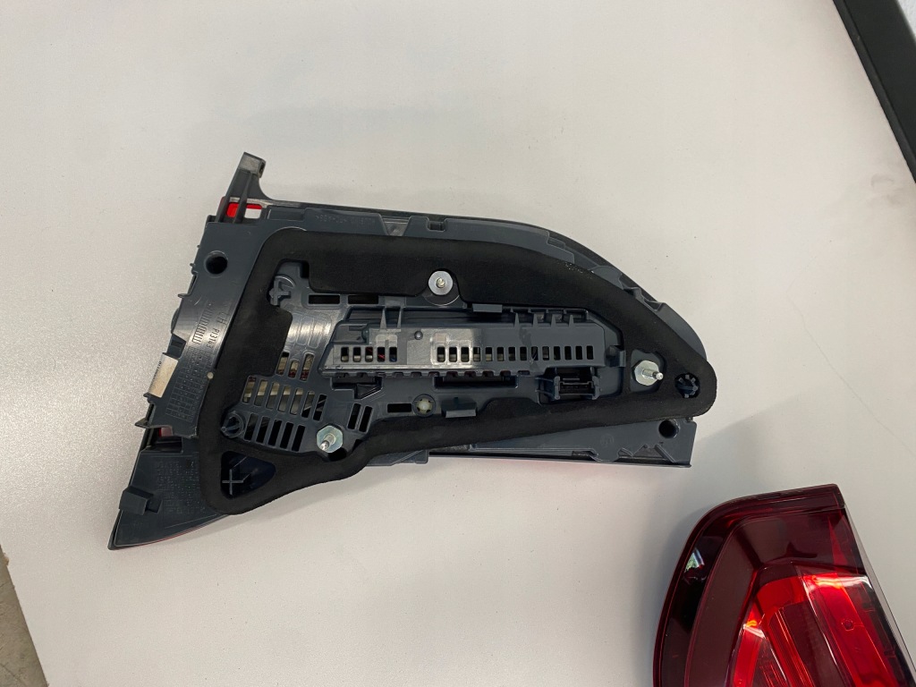 фото №6, Лампа задняя правая левая bmw 7 g11 g12 usa 7342970 7342969