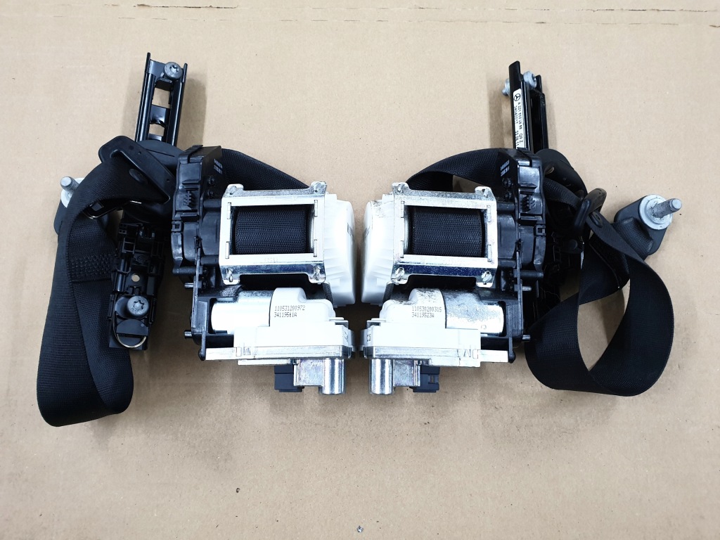 Купити Pas безпеки перед правий mercedes w221 lift