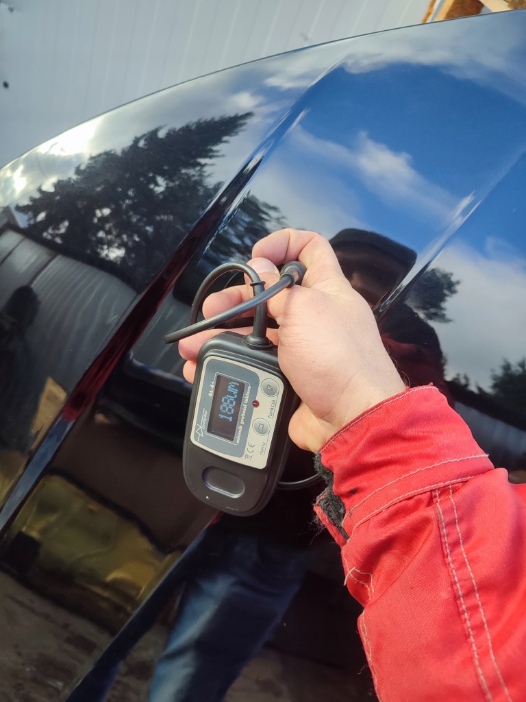 Капот крышка двигателя стальной audi a4 b9 б/у 1 Киев