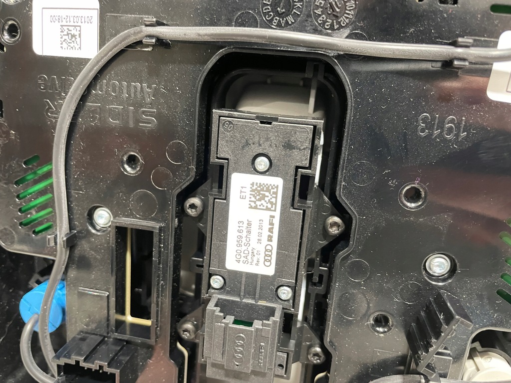 фото №9, Лампа освітлення стельовий audi a6 c7 люк 4g0947135g