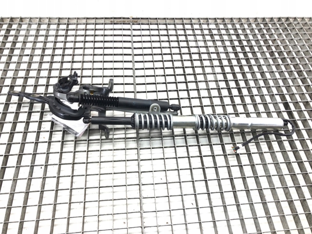 фото №1, Привод амортизатор крышки левый bmw f11 925134