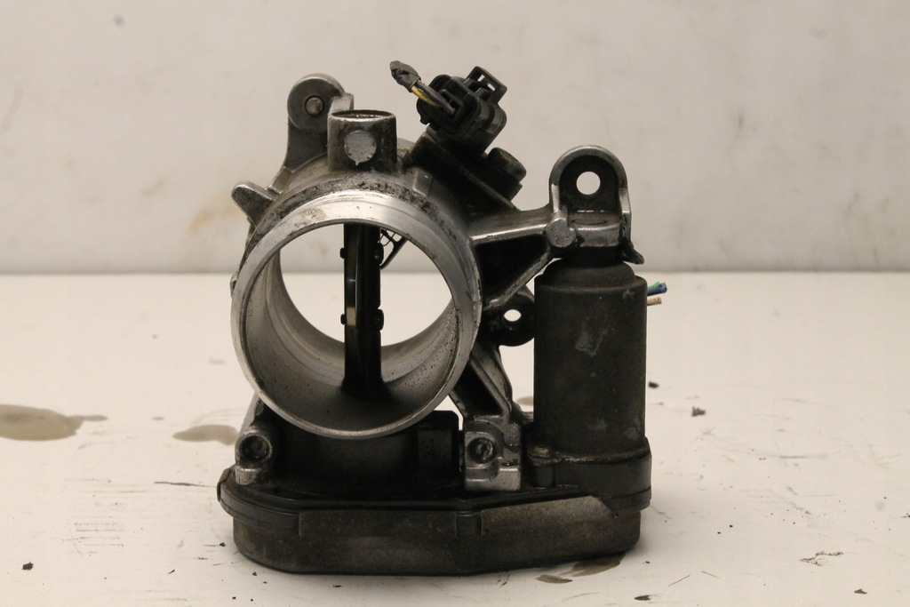 фото №1, Land rover freelander 2.2 d дроссельная заслонка 968788280