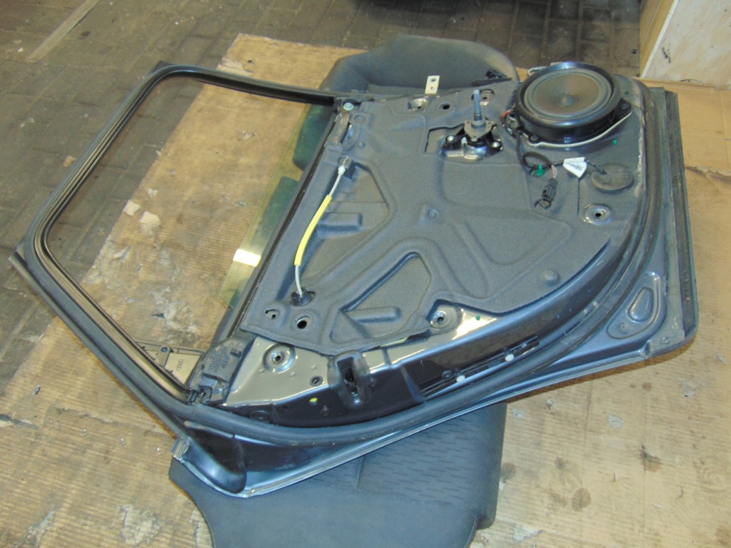 фото №9, Двері ліва лівий задня задні audi a4 b7 kombi europa