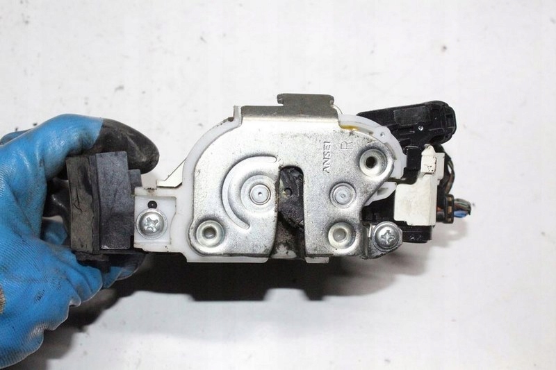 фото №2, Colt 07 cc cabrio замок двері правий перед