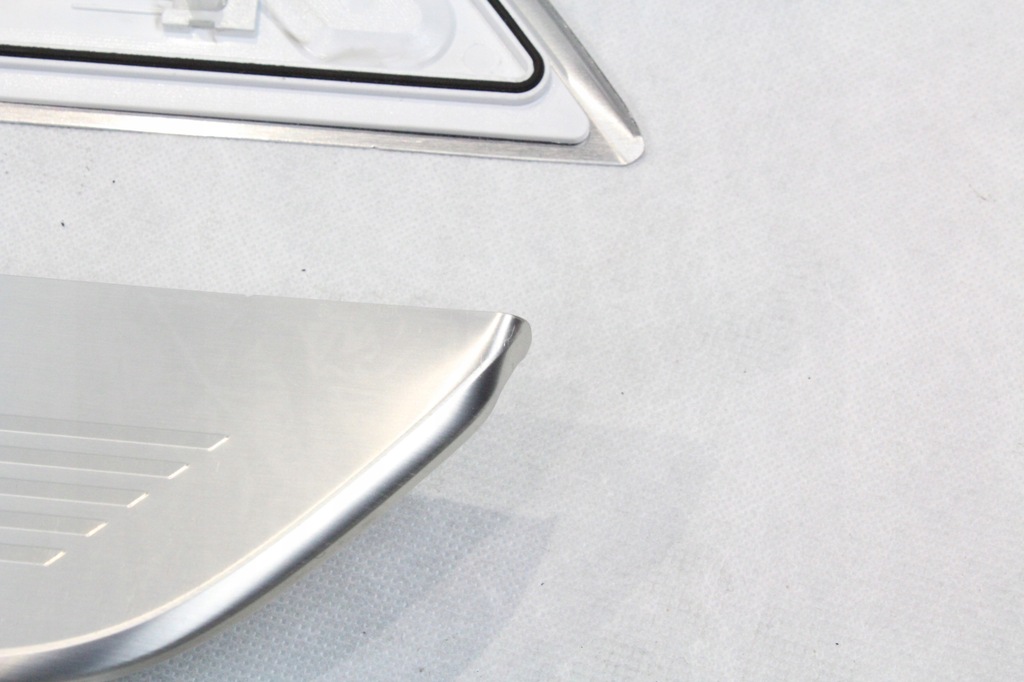 фото №10, Накладки пороговые декоративные mpakiet bmw g11 lci