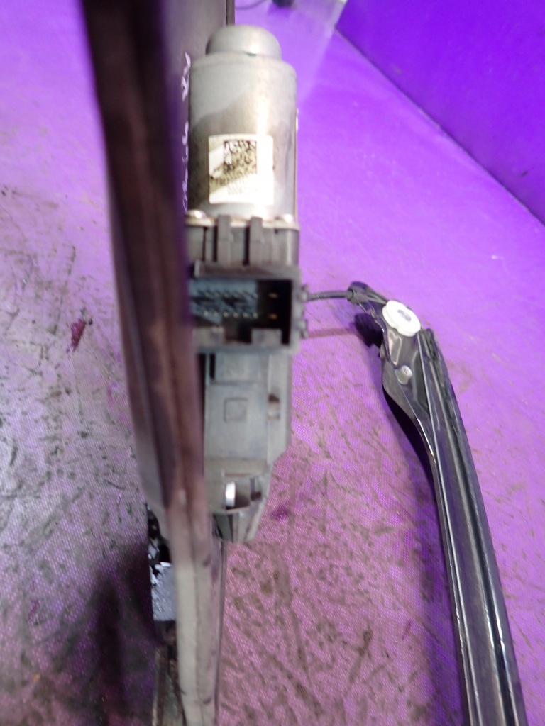 фото №4, Fabia ii 5d подъемник стекло перед правый 5j1837402d