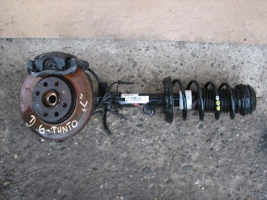 фото №1, Поворотний кулак ліва амортизаторна стійка fiat grande punto jtd.