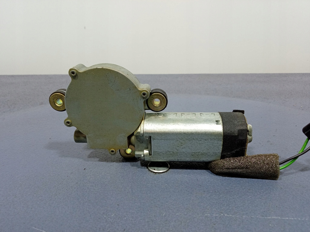 фото №6, Volvo s80 i s60 v70 xc90 моторчик люк 404.451