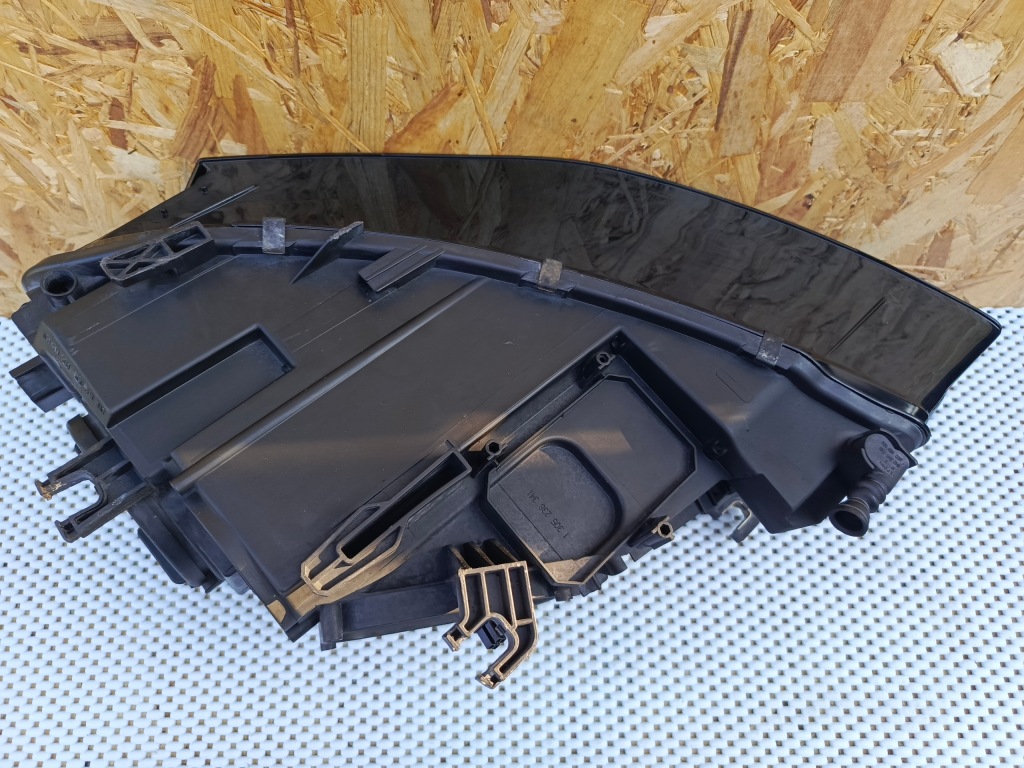 Фара перед правый  a4 b8 bi-xenon led 8k0941004c Цена