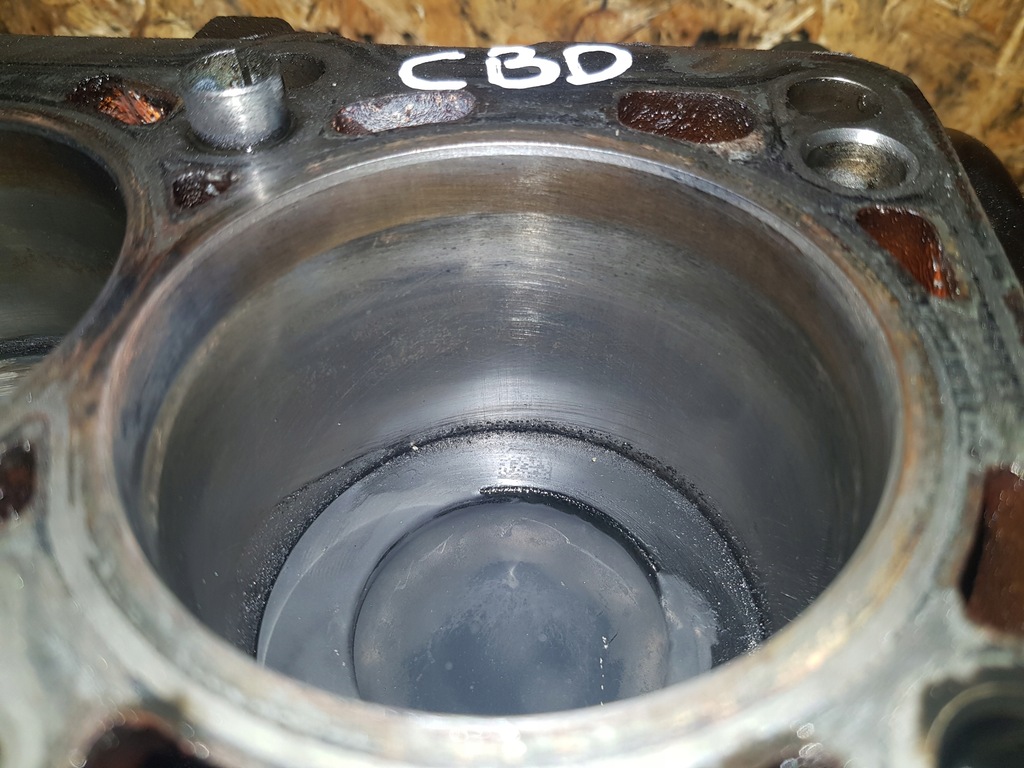 фото №7, Vw passat b6 golf vi 2.0tdi 2.0 tdi 140km cbd блок dół двигуна поршні wał