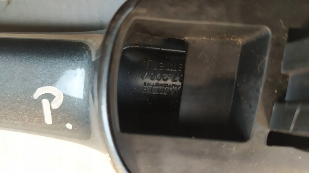 фото №2, Ручка наружная правая vw touran ii