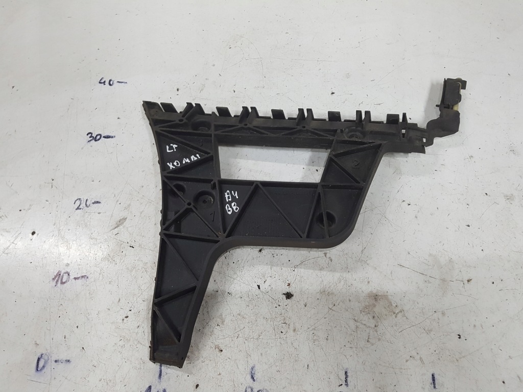 Купить Audi a4 b8 08r- kombi направляющая бампера левый задняя