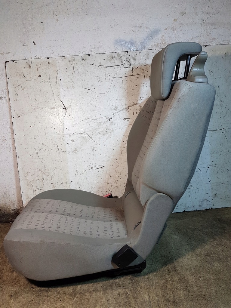фото №4, Сиденье левый задняя renault scenic ii