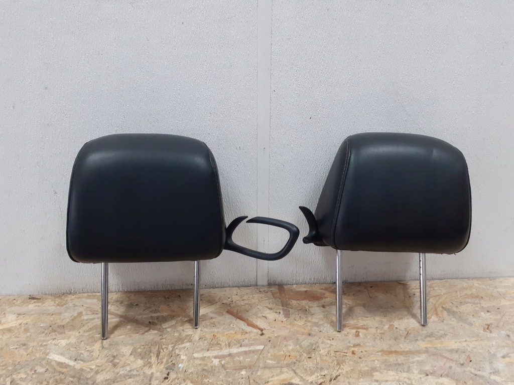 фото №1, Challenger 2015- підголівник сидіння лівий правий перед