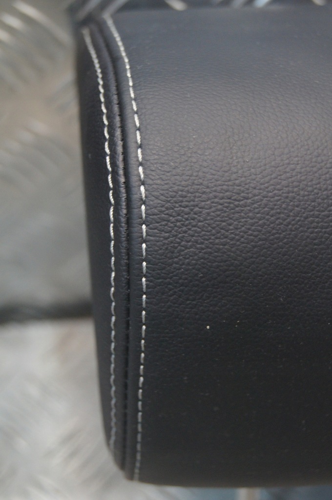 фото №5, Kia sorento iii lift підголівники