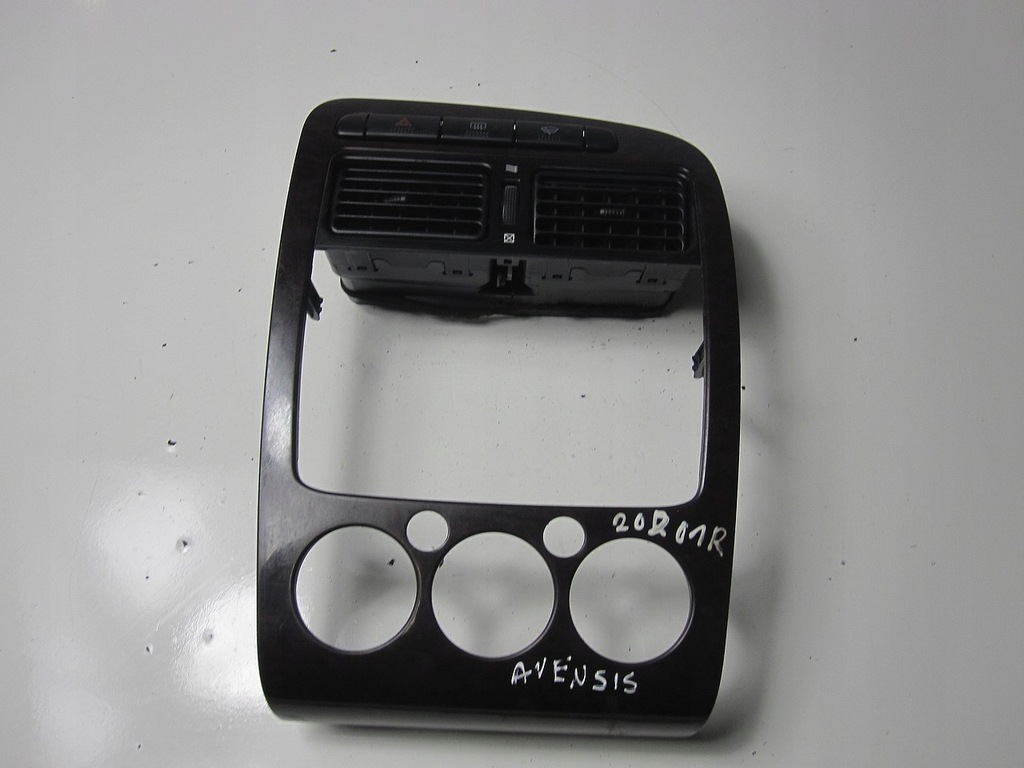 фото №1, Рамка панель центральний панель приладів toyota avensis t22 fl 01