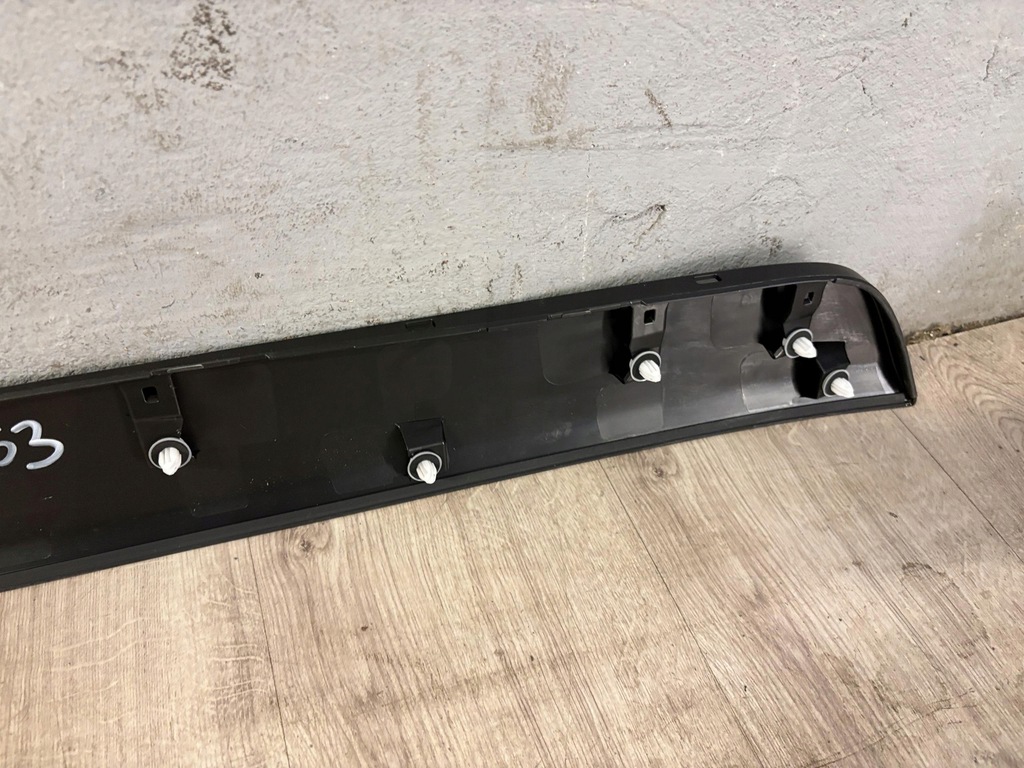 фото №8, Toyota rav4 v 19- молдинг нижняя крышки задняя багажника 76802-42140 rav4 v 19-