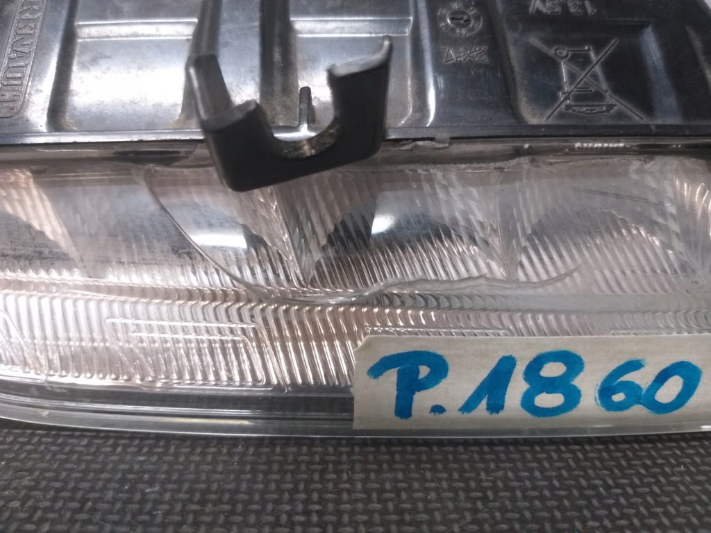 фото №2, Противотуманная фара перед правый renault clio iv 4 led 12-16