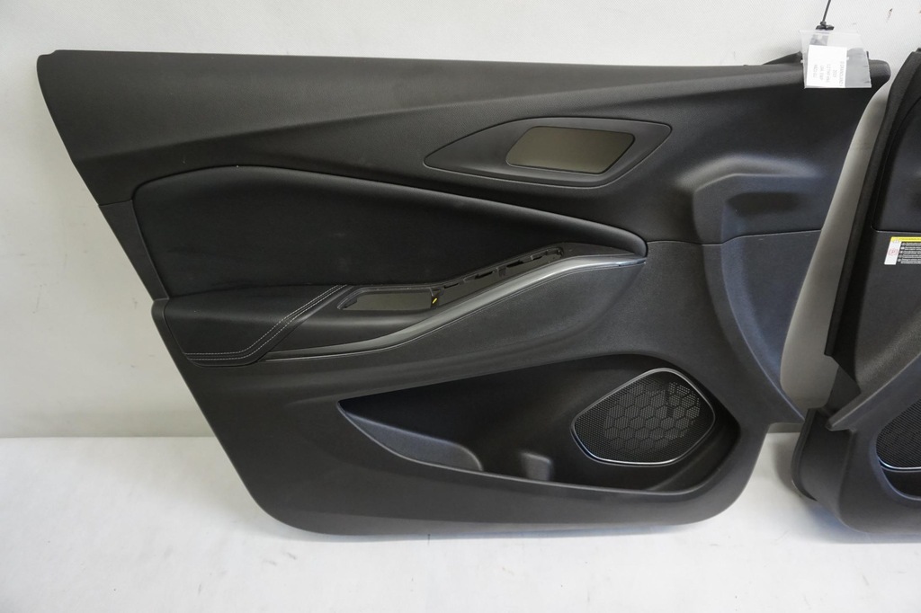 фото №3, Обивка дверь комплект opel grandland x