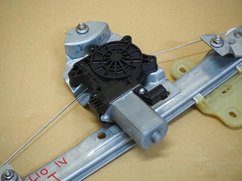 фото №2, Механізм скло двері лівий задня renault clio iv