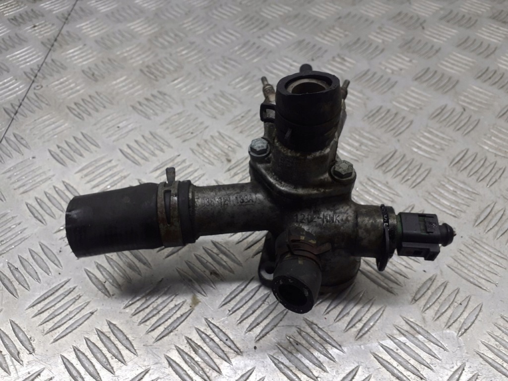 фото №1, Корпус термостата vw golf iv 1.9 tdi 038121133a