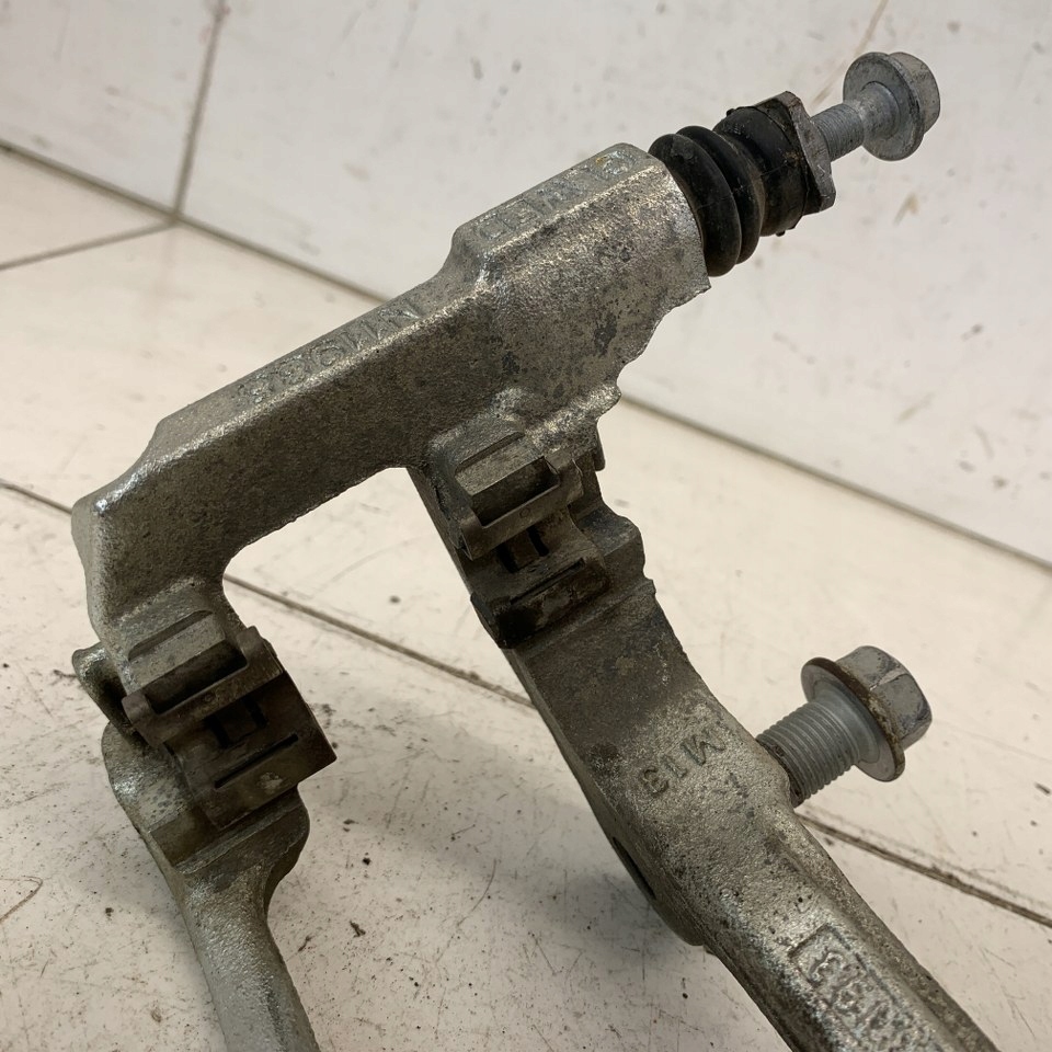 Скоба гальмівні задній праве оригінал vw amarok 2 ford ranger vi 23r Київ