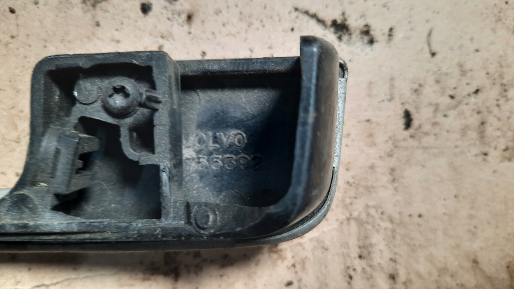 фото №4, Панель бардачка жалюзі volvo c30 c70 v50 30755392