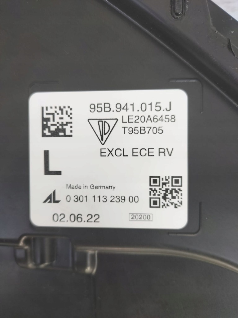 Фонари левая правый  full led porsche macan 2022 95b рестайлинг  idealnie Оригинал