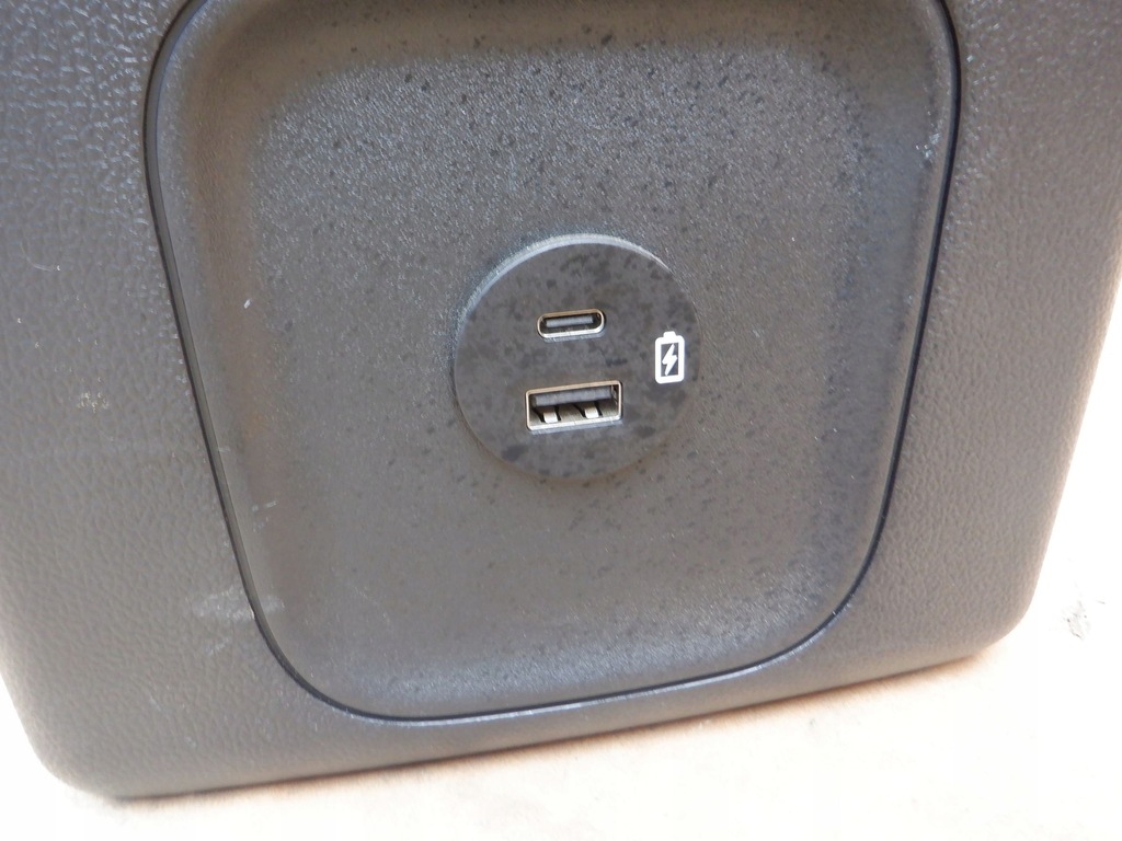 фото №8, Подлокотник туннель средний ford escape mk4 usa