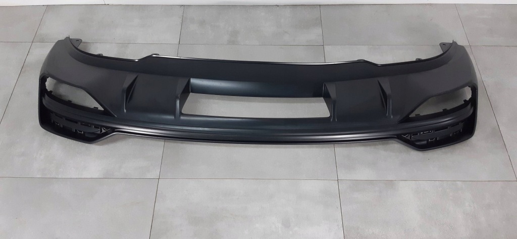 фото №1, Audi q3 s-line накладка бампера задня 83a807568b