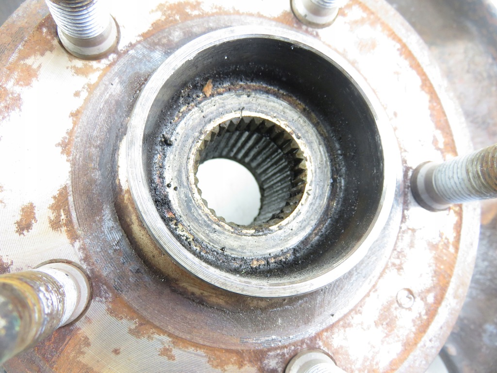 фото №2, Ступица левый перед opel insignia a g09 2.0 cdti