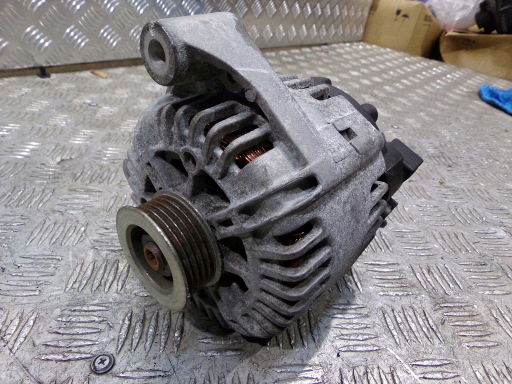 Mini r55 lci r56 lci r57 lci r58 r59 r60 r61 n47n генератор 7823291 Цена