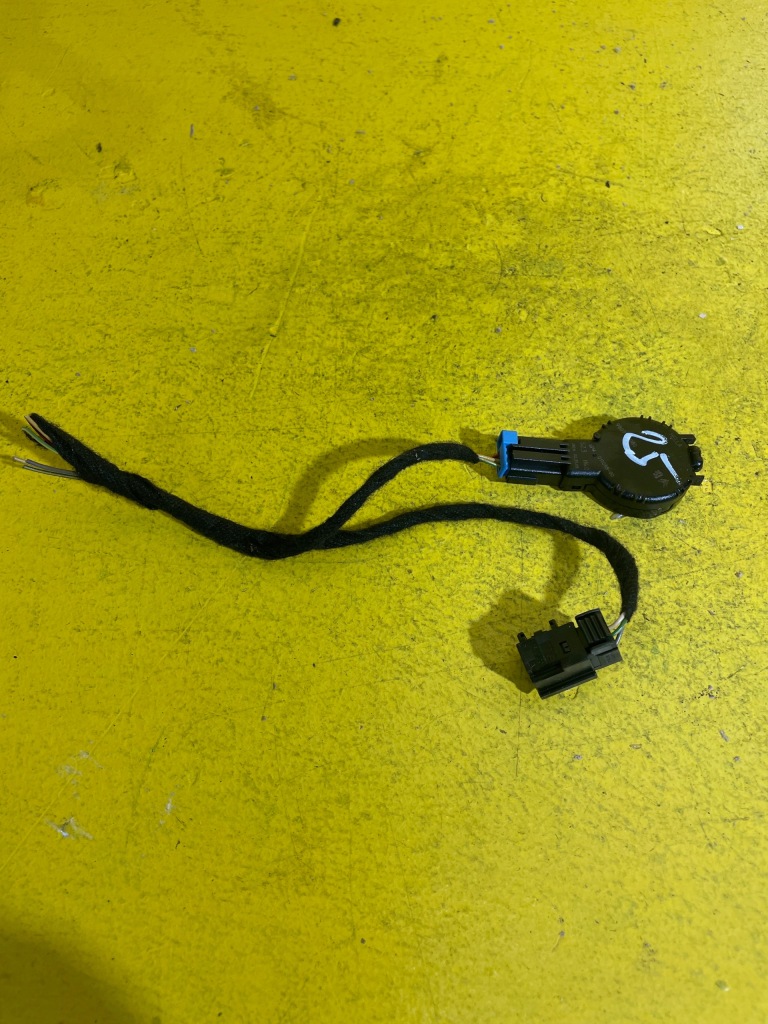 фото №1, Peugeot 308 ii - датчик дождя