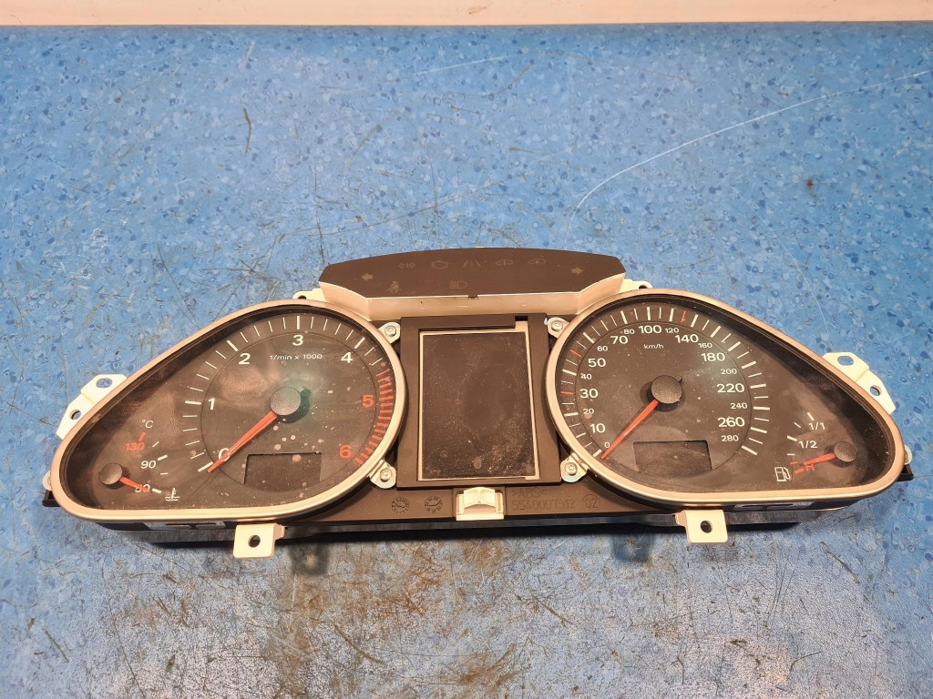 фото №1, Audi a6 c6 2.7 tdi счетчик 4f0920933j