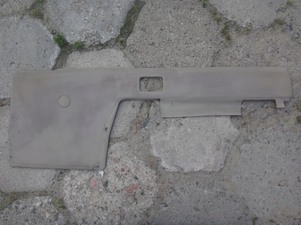 фото №1, Обшивка правый дверь обивка bmw e24