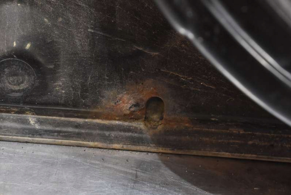 фото №16, Дверь левая перед передние чёрные dacia logan mcv 1 i lift 07-12