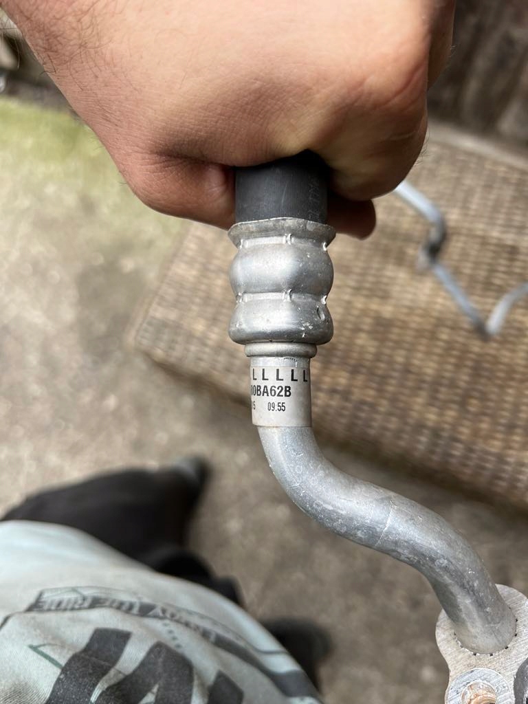 фото №4, Шланг кондиціонера nissan juke f15 lift 1.6 92480ba62b