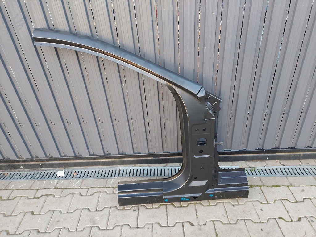 фото №1, Mercedes cls w257 блок двигателя a правый порог новый оригинальный номер