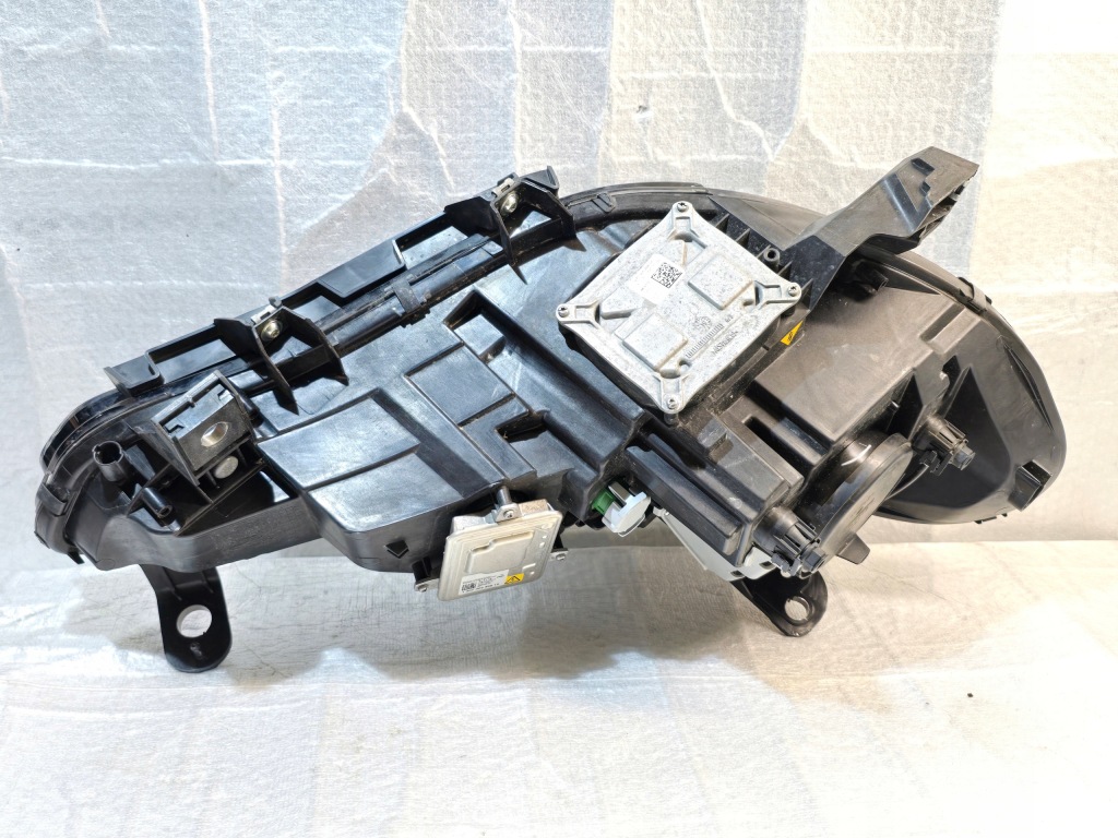 Alfa romeo giulia фара лівий ксенон Оригінал