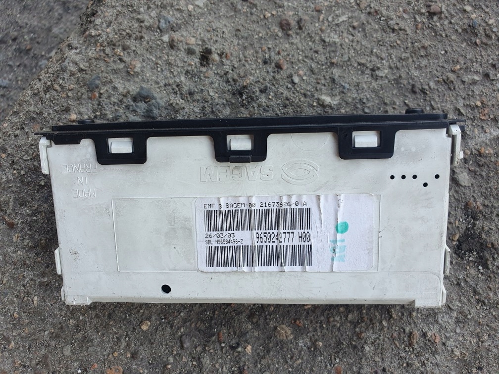 фото №16, Защита солнцезащитная citroen xsara 99 kombi 1.9 дизель eypc 99 2szt