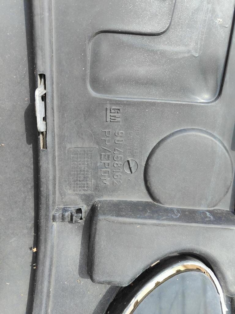 Бампер перед передній оригінал 90458162 opel omega b Доставка