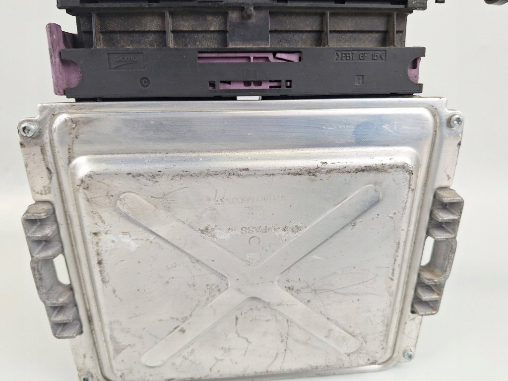 Купити Блок керування двигуна lancia delta iii 616714000