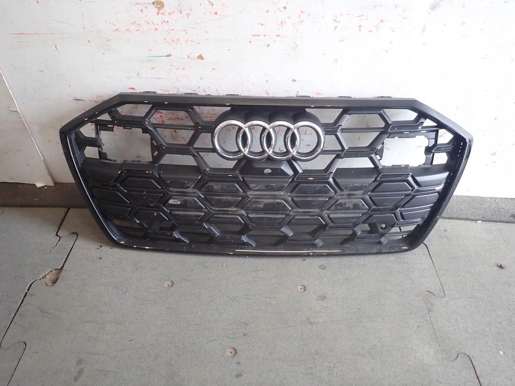 фото №1, Решітка радіатора audi a6 c8 lift 2021- s-line 4k0853651t