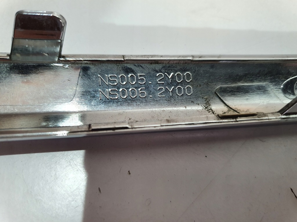 фото №6, Молдинг хром решётка радиатора nissan tiida