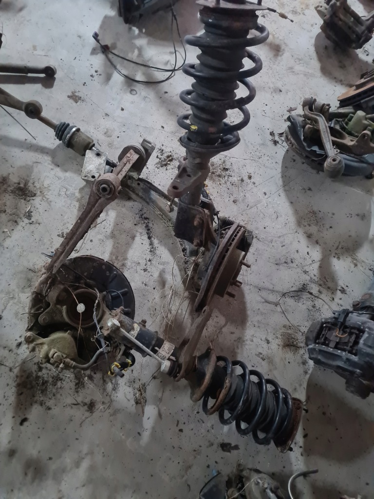 фото №1, Амортизационная стойка поворотный кулак правый lub левый land rover freelander